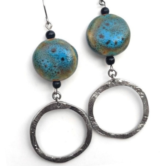 Silver Seaside Earrings - Picture 1 of 3